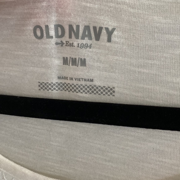 Old navy lace white top                   # 28 - Picture 3 of 5